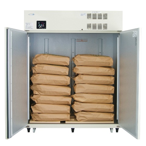 丸山製作所保冷庫MRF028M（２00V仕様）＜28袋（14俵）＞（野菜保冷庫 